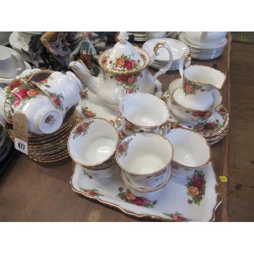 477 - QUANTITY OF ROYAL ALBERT OLD COUNTRY ROSES CHINA