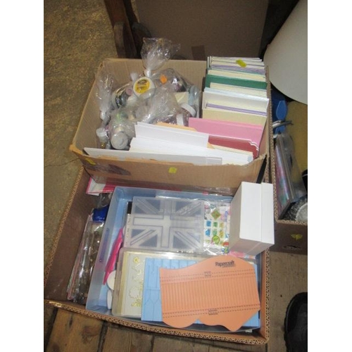 490 - BOX OF CRAFT MATERIALS