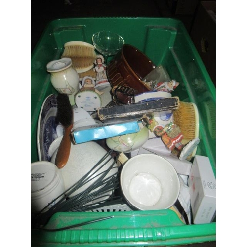 498 - BOX OF ASSORTED CERAMICS ETC