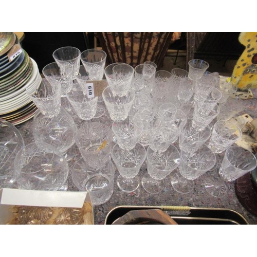 610 - QUANTITY OF WINE GLASSES