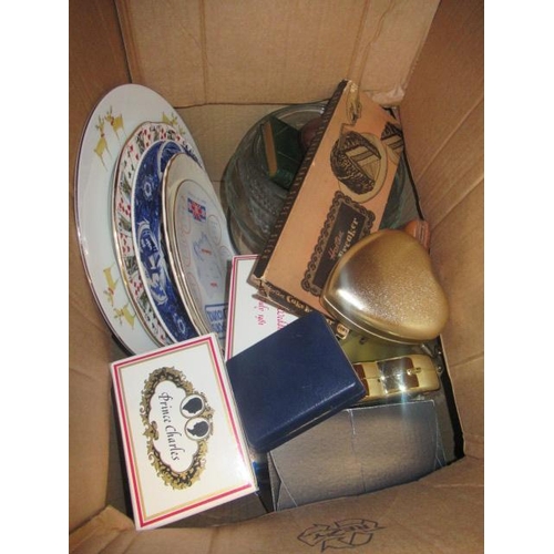 647 - BOX OF MISCELLANEOUS ITEMS