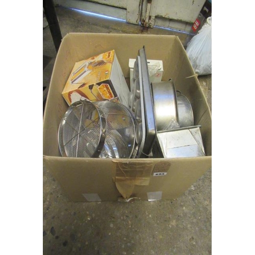 693 - BOX OF KITCHENWARE INCLUDING PASTA MAKER