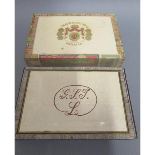 105 - A box of 25 Macanudo Petit Coronas cigars, together with a box of 25 Romanos cigars (2)