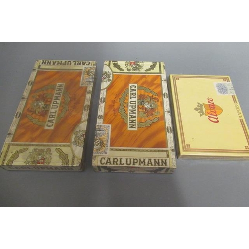 109 - Two boxes of 10 Carl Upmann, Amarillo, together with a box of 10 Alvaro ranger cigars