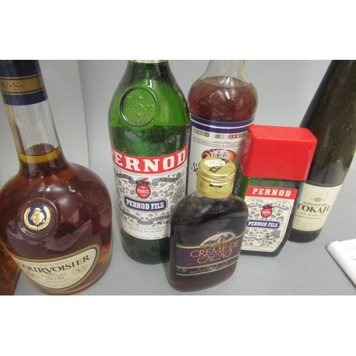 14 - 2 boxes of mixed alcohol, including Courvoisier VS cognac, Orochata 43, Amaretto, Navy Rum and other... 