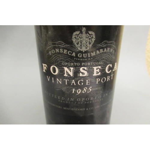 294 - One bottle 1985 Fonseca vintage port