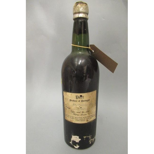 298 - One bottle 1950 Cockburns vintage port, with Tyler & Co. label