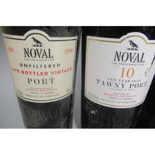 315 - Five bottles of port, comprising 3 Cockburn's Special Reserve Port, 1 10yr old Noval Tawny Port, and... 