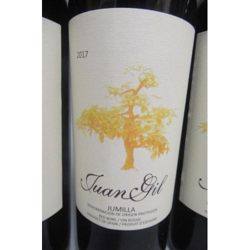 388 - 4 bottles Juan Gil, 2017, Jumilla