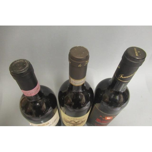 395 - 3 bottles of Italian wine, comprising 1 1997 Casanova di Neri, Brunello di Montalcino, 1 2007 Le Pot... 