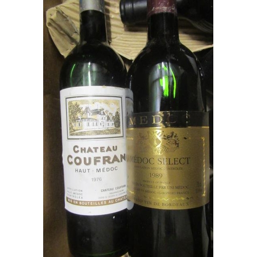 437 - 6 bottles of Bordeaux, comprising 1 1983 Ch. Batailley, 1 1988 Ch. Martineau, 1 1992 Ch. du Grava, 1... 