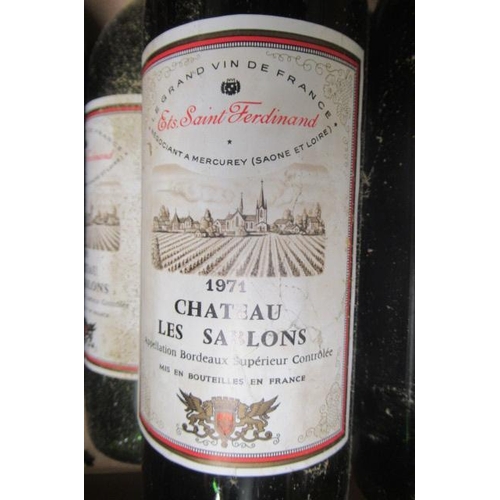 444 - 8 bottles Chateau Les Sablons, 1971, Saint Ferdinand