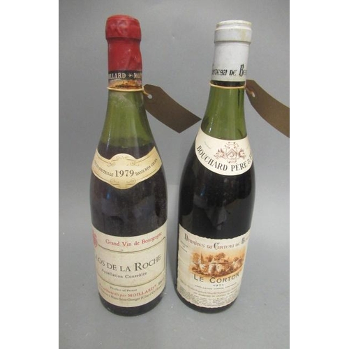 560 - 1 bottle Clos de la Roche, 1979, grand vin, together with a Le Corton, 1971, Beaune (2)