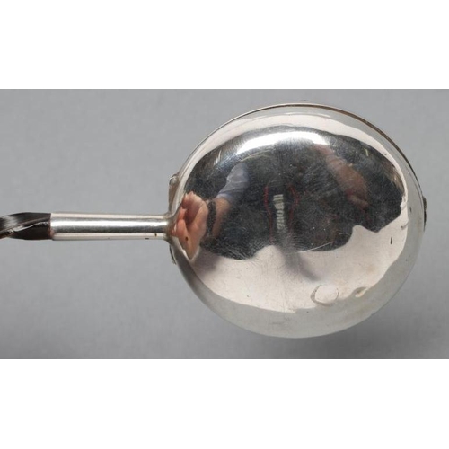 143 - AN EARLY VICTORIAN SILVER NOVELTY TEA INFUSER, maker's mark rubbed, London 1845, modelled as a bed w... 