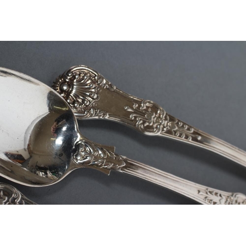 278 - A COMPOSITE VICTORIAN SET OF SIX DESSERT SPOONS, maker Haynes & Cater, London 1842 (x4), and 1843 (x... 