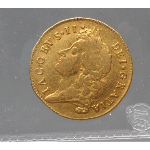 320 - A JAMES II GOLD GUINEA, 1686, 8.2g (Illustrated) (Est. plus 17.5% premium)