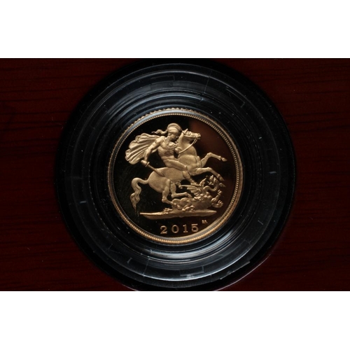 335 - THE 2015 GOLD PROOF THREE COIN SET, comprising sovereign, half sovereign and quarter sovereign, in p... 