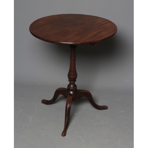 773 - A GEORGIAN MAHOGANY TRIPOD TABLE, late 18th century, the circular tip-up top on ring turned vase ste... 