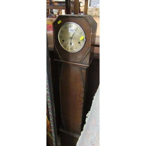 1038 - OAK GRANDMOTHER CLOCK