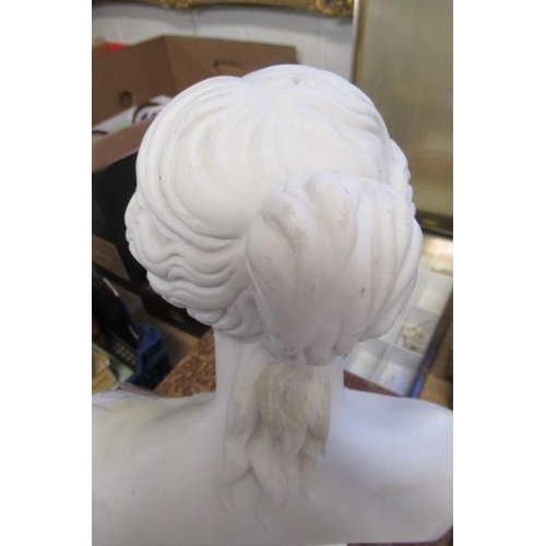 512 - CLASSICAL STYLE FEMALE BUST