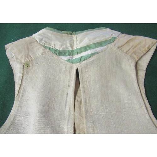 531 - A REGENCY GENTLEMAN'S CREAM SILK WAISTCOAT, c.1790, embroidered in coloured silks with flower heads ... 