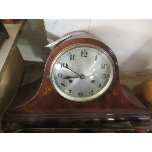 40 - MANTLE CLOCK