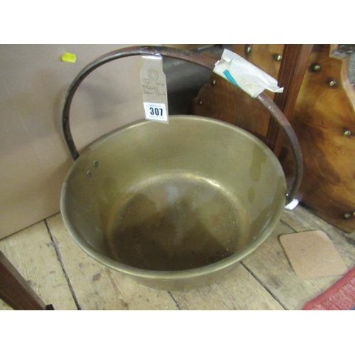 307 - BRASS JAM PAN