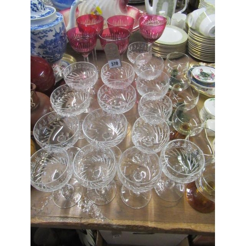 370 - QUANTITY OF WINE GLASSES