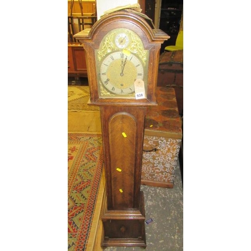 938 - GRANDMOTHER CLOCK