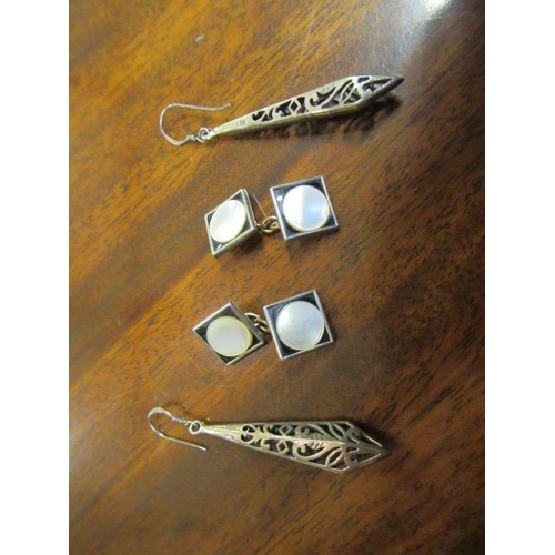 176 - PAIR OF SILVER EARRINGS AND CUFFLINKS