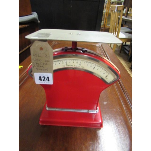 424 - SET OF SALTER POSTAL SCALES