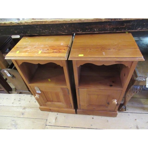 622 - PAIR OF PINE BEDSIDE CABINETS