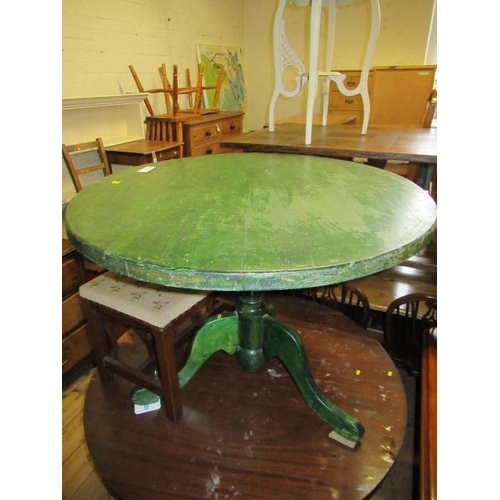 734 - GREEN PAINTED OVAL PEDESTAL TABLE