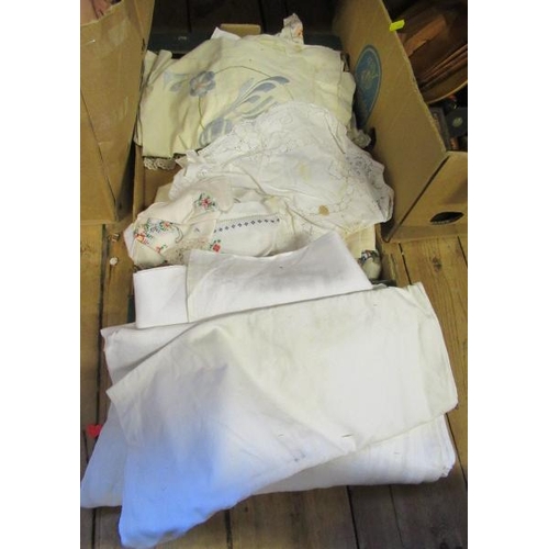 462 - BOX OF VINTAGE LINEN AND LACE ETC