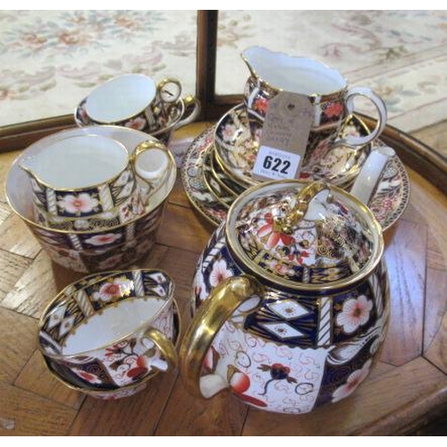 622 - QUANTITY OF ROYAL CROWN DERBY TEA SERVICE