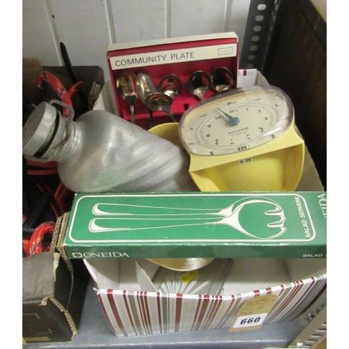 660 - BOX OF MISCELLANEOUS INCLUDING WEIGHING SCALES