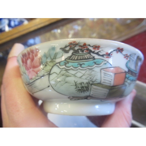 98 - SIX CHINESE PORCELAIN SMALL BOWLS