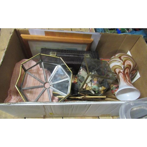 81 - BOX OF MISCELLANEOUS ITEMS