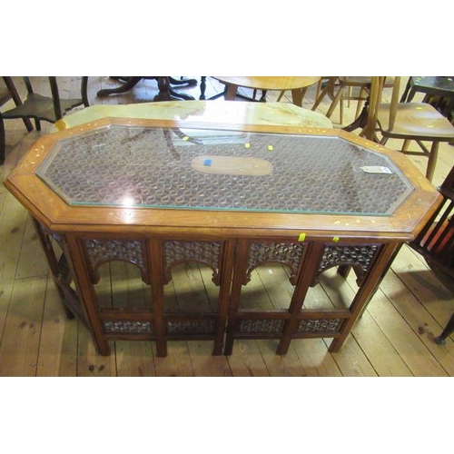 829 - CARVED MAHOGANY ORIENTAL STYLE COFFEE TABLE