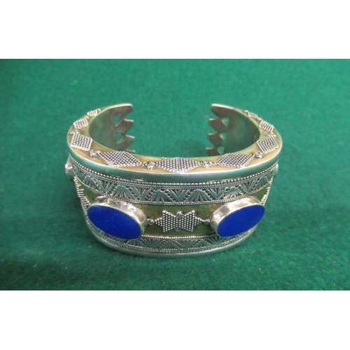 333 - EASTERN WHITE METAL CUFF BANGLE