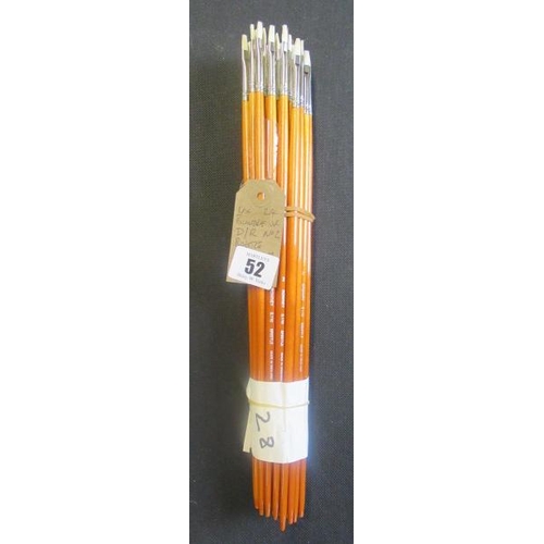 52 - BUNDLE OF DALER ROWNEY NUMBER 2 BRISTLE BRUSHES