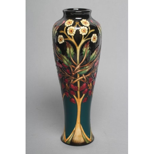 67 - A MOORCROFT POTTERY 