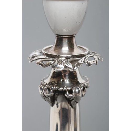 131 - A SILVER ELECTRIC TABLE LAMP BASE, maker Mappin & Webb, Birmingham 1930, of inverted trumpet form wi... 