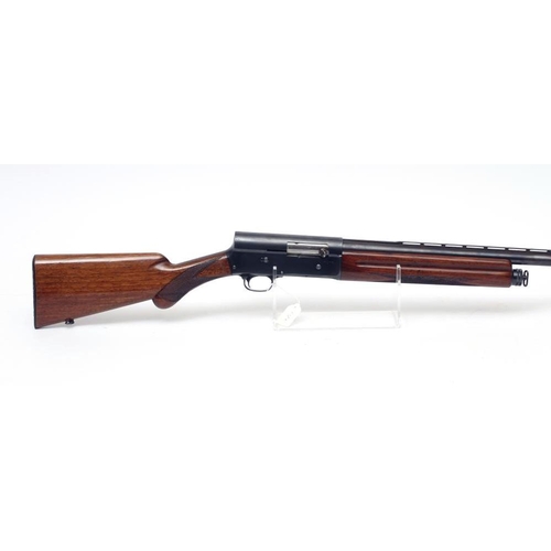 366 - A BROWNING 12 BORE AUTO 5 SEMI-AUTOMATIC SHOTGUN BY FN with 26 3/4