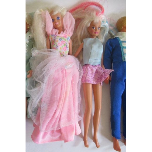 195 - Two boxes of 15 Barbie dolls, mixed ages, including 4 1976 Mattel, 4 1988 Hasbro, 1 1983 Hasbro, 1 1... 