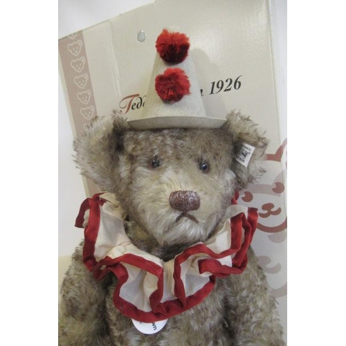 256 - A boxed Steiff 1926 replica Teddy Clown, with hat and certificate, 32cm (39cm including hat) (Est. p... 