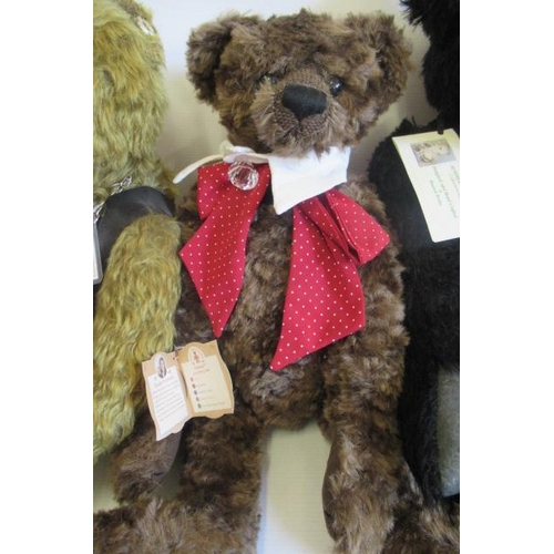 270 - Four collector's bears, comprising a Norbeary 