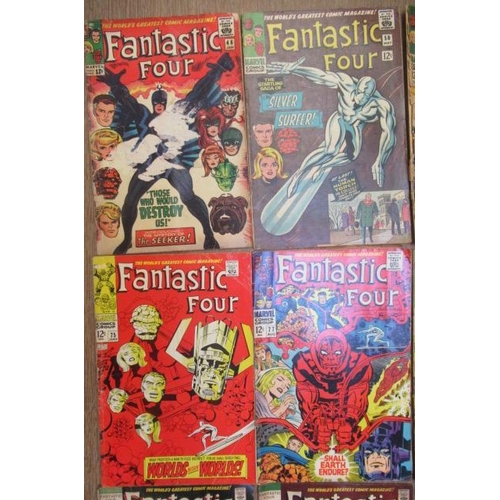 294 - 35 Marvel Fantastic Four comics, comprising no. 46, 50, 60, 73, 75, 77, 78, 82, 83, 85, 90, 92, 94, ... 