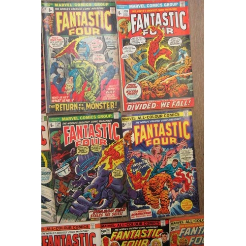 294 - 35 Marvel Fantastic Four comics, comprising no. 46, 50, 60, 73, 75, 77, 78, 82, 83, 85, 90, 92, 94, ... 