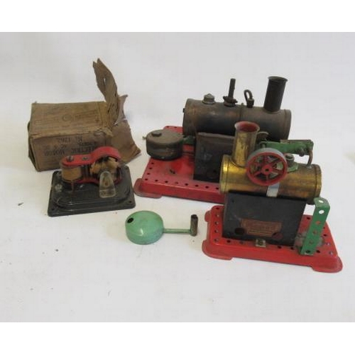 311 - Two Mamod steam engines No1 and No3 and an ESL 4v electric motor, some paint loss, F (Est. plus 21% ... 